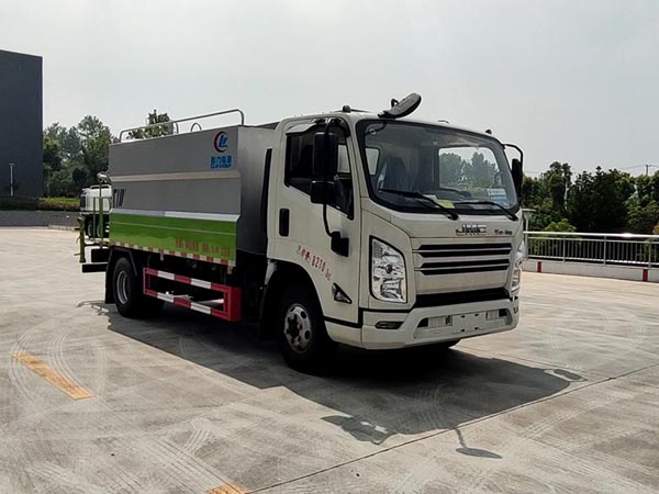 程力威牌CLW5080TDYJ6型多功能抑尘车