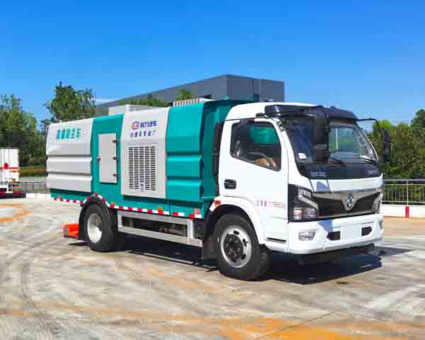 程力牌CL5120TXC6GX型吸尘车