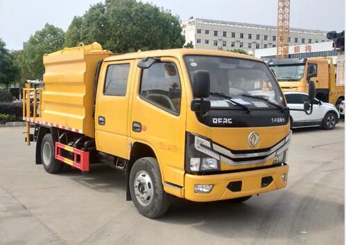 程力威牌CLW5041TSD6CY型防役消毒洒水车